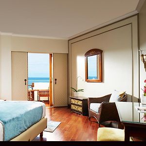 Premiere Double or Twin Room Ocean View